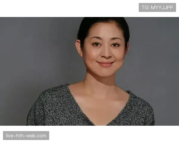 蒋林静训练完直接去超市买菜，这反差也太大了吧！